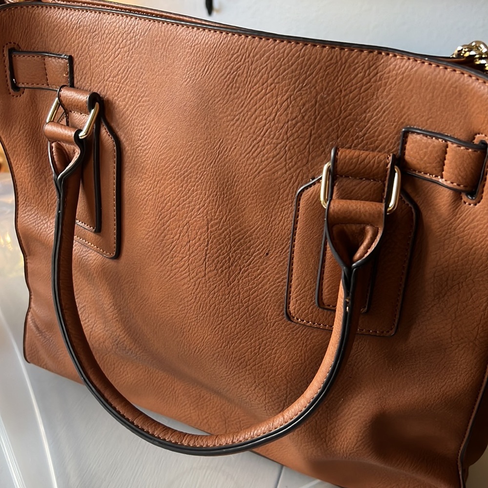 Large Faux Leather JustFab Purse with Gold Hardware - Picture 3 of 5